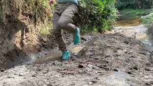 muddy-blazers_1.jpg