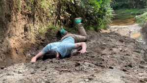 muddy-blazers_4.jpg