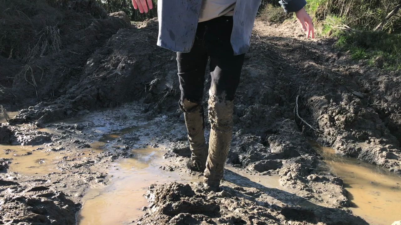 muddy-misadventures_main.jpg