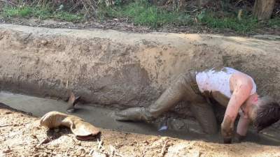 muddy-nap_9.jpg